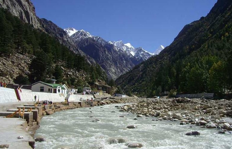 Travel to Gangotri Dham Uttarkashi